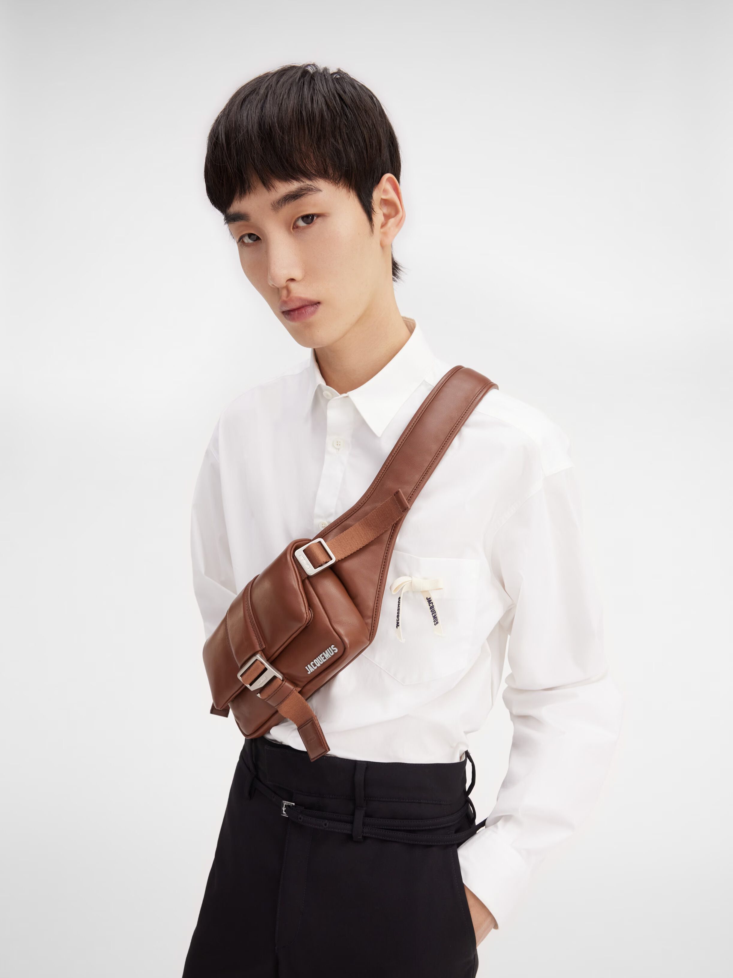 Jacquemus deals bum bag