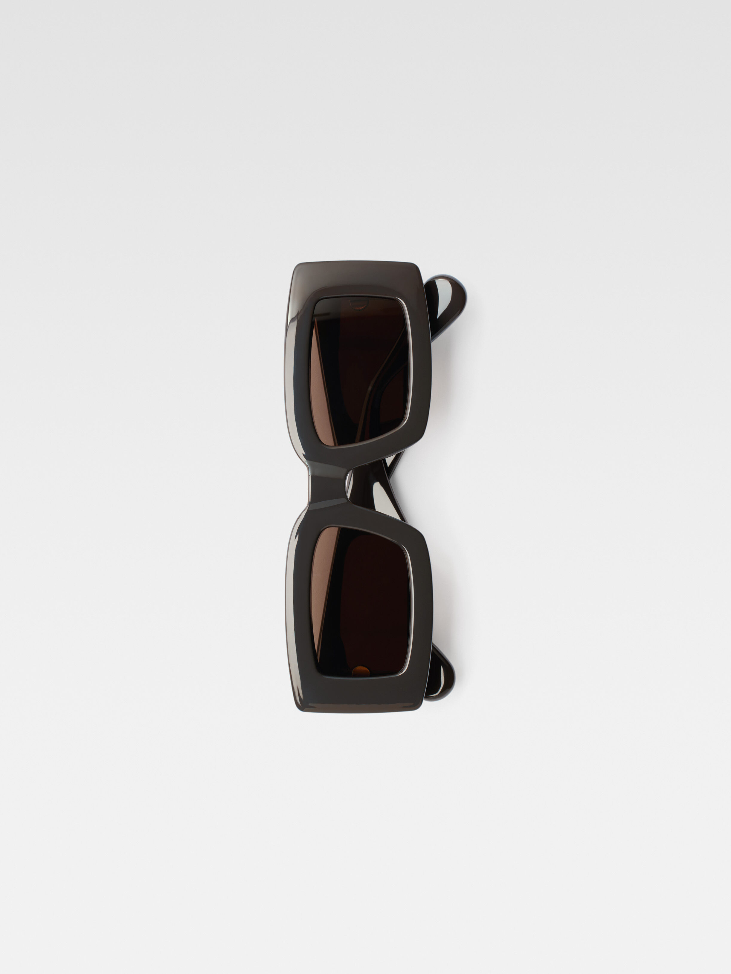 Les lunettes Tupi by JACQUEMUS | Official website