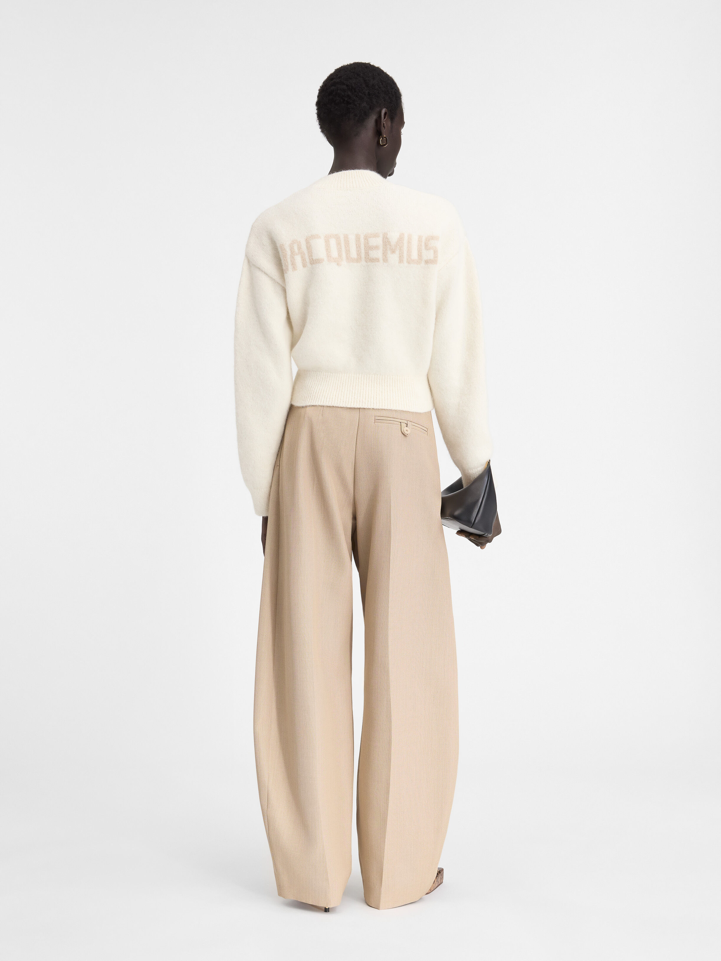 人気 jacquemus ニット